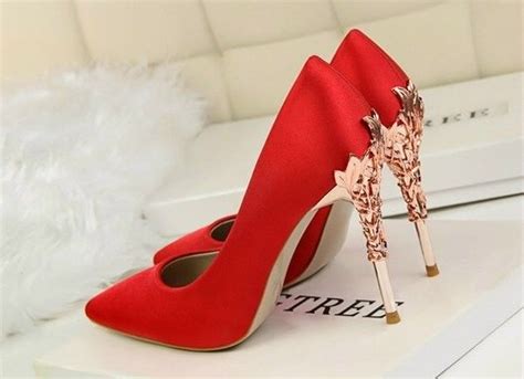 Pin by Aramatlm González on Moda en rojo Fashion high heels Stiletto