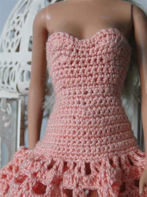 Miniaturabarbieartesanatoemaispecuniamilliomcroche Vestido De Crochet