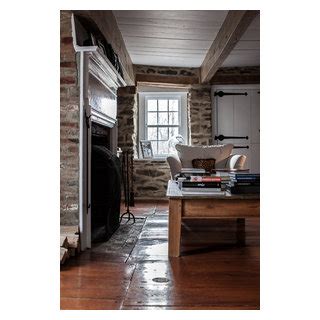 Vintage Barn Frame Addition To Dutch Stone House Classique Salon