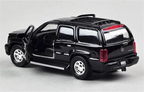 Black 1:36 Scale Kids Welly Diecast Cadillac Escalade Toy [NB9T352 ...