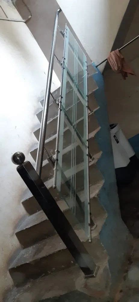 Stairs 8mm Stainless Steel Glass Railing For Home Office And Hotels