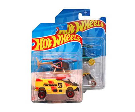 Детска играчка Hot Wheels Комплект от броя метални колички асортимент КОМСЕД