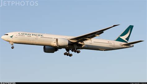 B KQU Boeing 777 367ER Cathay Pacific Airways RobertLN JetPhotos