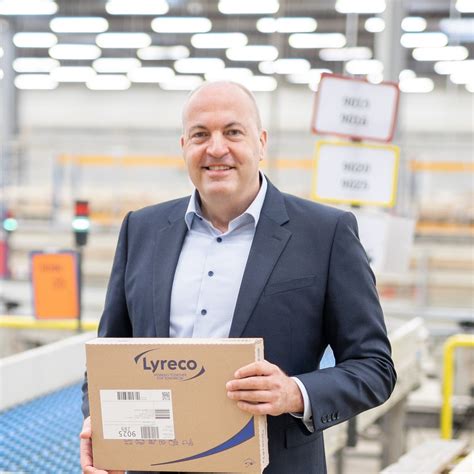 Lyreco Deutschland Gmbh Ceos Bekennen Farbe