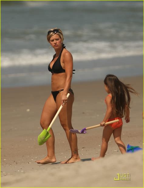 Kate Gosselin Beach Bikini Photo 1963421 Bikini Celebrity Babies