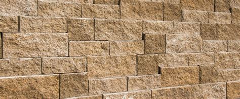Опорные стены из бетона, камень - купить в Киеве - Bernstone Бернстоун