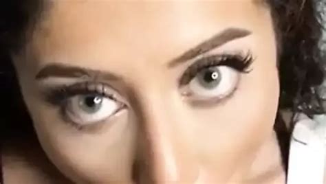 Free Beautiful Eyes Porn Videos Xhamster