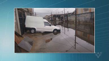 Jornal Tribuna Edi O Chuva Provoca Alagamentos Em S O Vicente