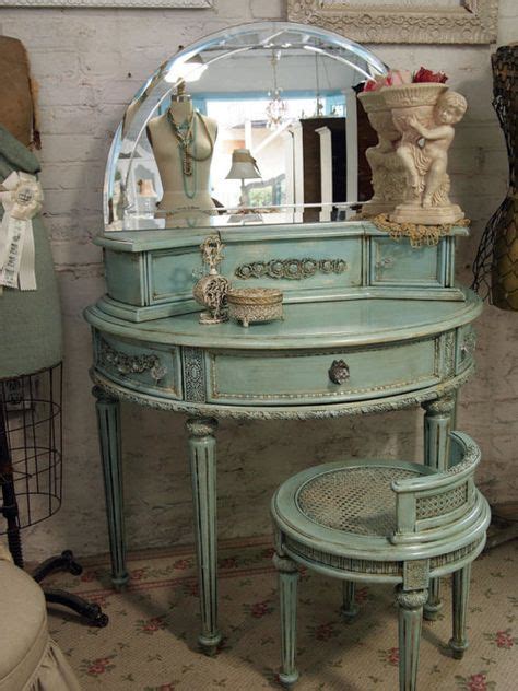 31 Antique Make Up Vanity Ideas Vanity Vanity Table Antique Vanity