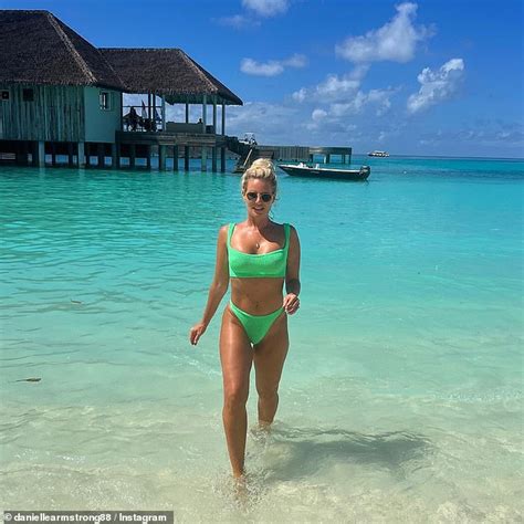 Danielle Armstrong Shows Off Her Toned Figure In A Mint Green Bikini Daily Mail Online