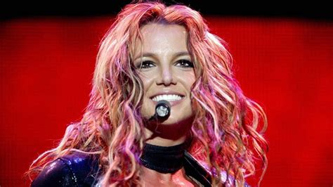 Britney Spears lashes out at family in heartbreaking message | HELLO!