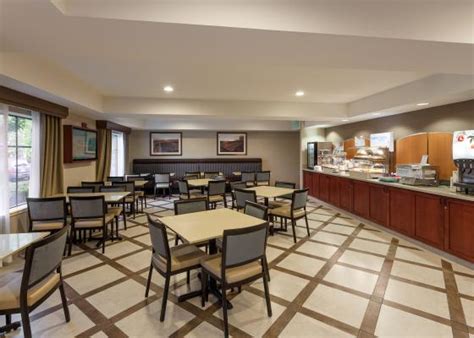 Amenities and Services | Holiday Inn Express & Suites Carpinteria, CA