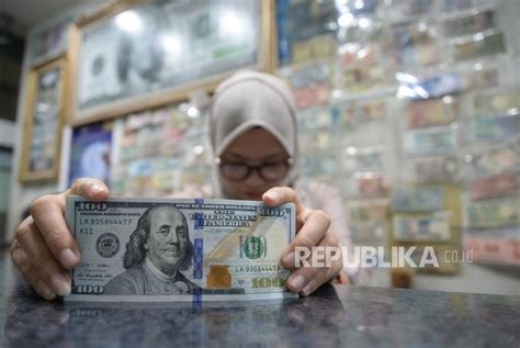 Cadangan Devisa Naik Jadi 123 8 Milar Dolar AS Akhir Juni Republika