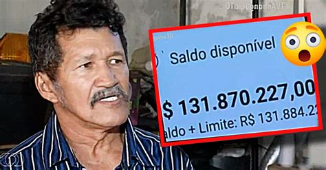 Por error le depositan 27 millones USD él los regresa sin dudar