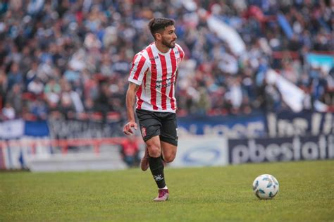 Con un jugador más San Martín no pudo mantener la ventaja e igualó con