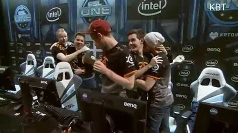 FNATIC WIN ESL ONE KATOWICE 2015 FNATIC МОМЕНТ ПОБЕДЫ YouTube