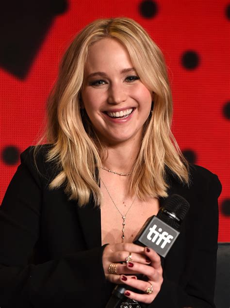 Jennifer Lawrence laughing while answering questions | Toronto ...