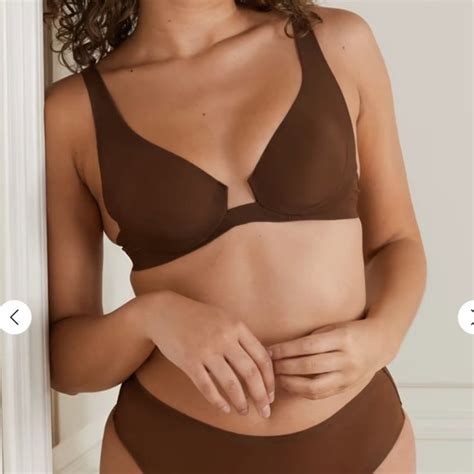 SKIMS Intimates Sleepwear Nwt Skims Naked Plunge Bra Poshmark