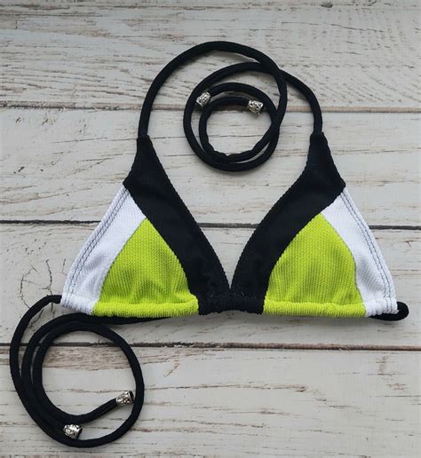 bikini triángulo