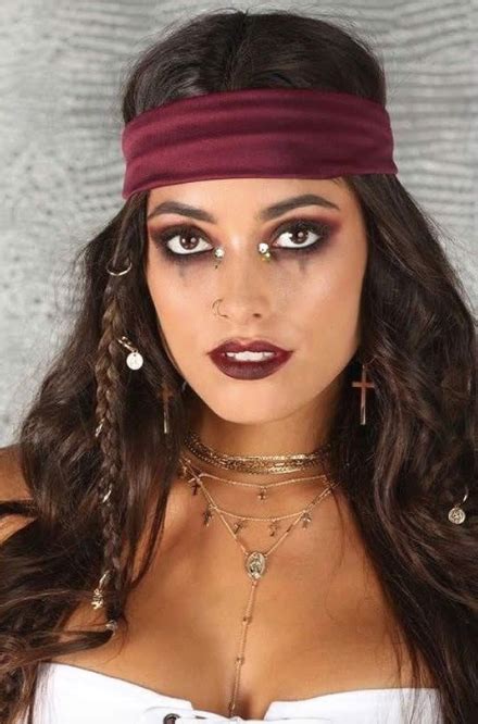 Spooky Halloween Makeup Looks – InternationalProm.com