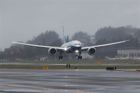 Exitoso Vuelo De Estreno Del Nuevo Boeing 777X En EU