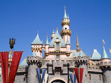 Disneyland Budget Tips 15 Must Read Hacks Never Ending Journeys