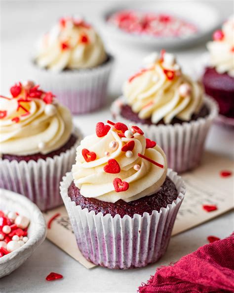 Red Velvet Cupcakes Valentines Special Bake With Shivesh