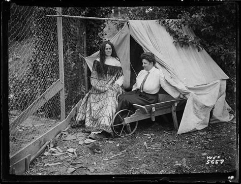 Two Women Tairawhiti Museum