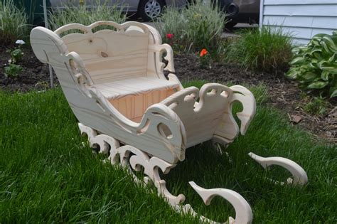 Large Handcrafted Victorian Wood Sleigh Christmas Sleigh Etsy Uk