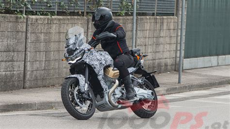 Erlkönig der Moto Guzzi V 100 Stelvio gesichtet