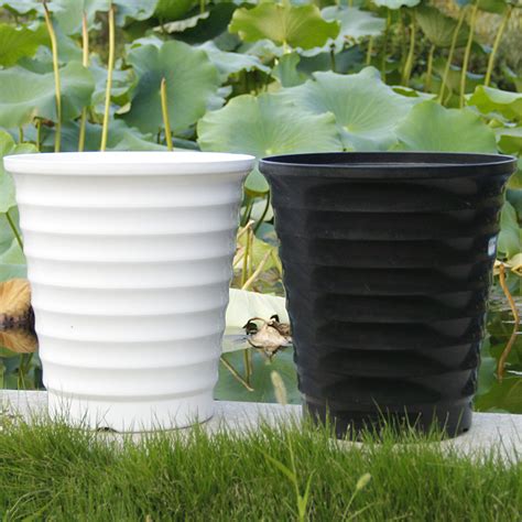 Tall Large Size Pots Plastic Pot Manufacturers