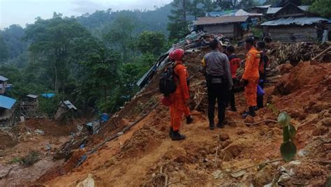 Pencarian Lima Korban Tanah Longsor Di Tambang Emas Kotabaru Terus