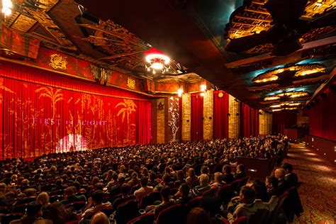 Grauman's Chinese Theatre | Los Angeles discount tickets | Undercover ...