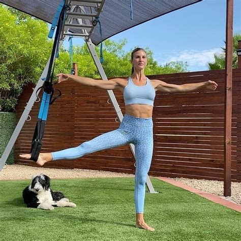 Rebecca Beckler WBFF PRO Auf Instagram Pilates Suspension Method Flow