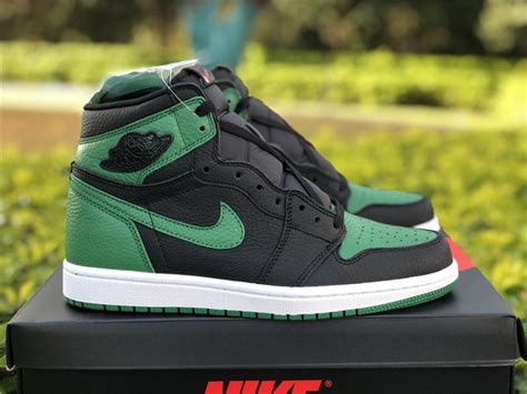 2020 Air Jordan 1 Retro High OG “Pine Green 2.0” 555088-030 - FavSole.com