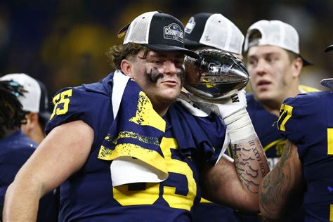 Spotlighting what makes Michigan football’s Mason Graham a force for the defensive line - Maize ...