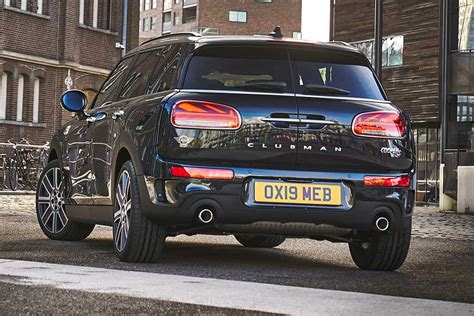 2020 Mini Clubman Review - Autotrader