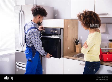 African American Workers In Kitchen Hi Res Stock Photography And Images