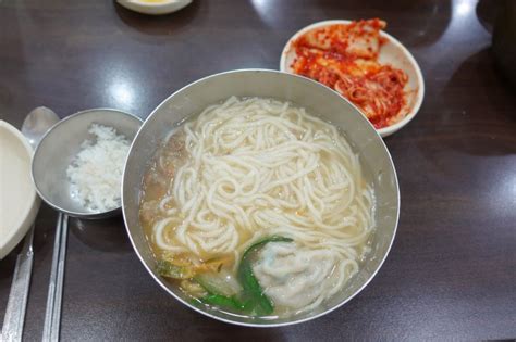 학동역 맛집 명동칼국수 저렴하고 맛있어서 점심메뉴 추천 네이버 블로그