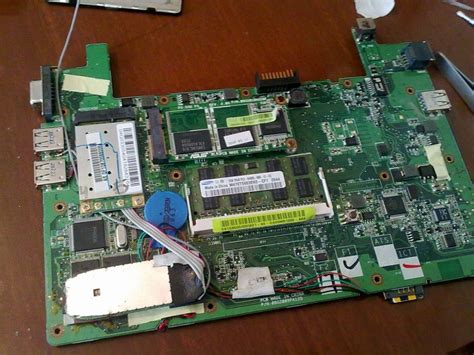 Модификация SSD Asus Eee PC 900 и интеграция USB 3G Huawei E150 / Хабр