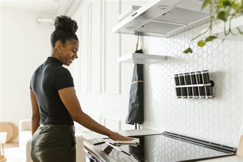 Spring Cleaning Your Kitchen
