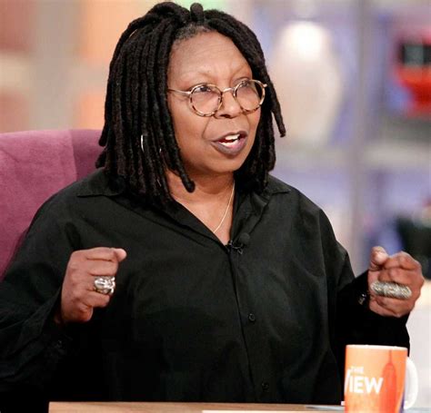 Whoopi Goldberg Bio, Net Worth, Whoopi, Whoopie, Bella, Bella Thorne ...