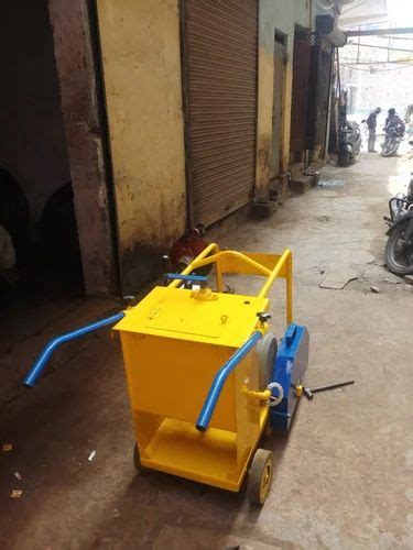 Spartech Mild Steel Concrete Cutting Machine For Industrial At Rs