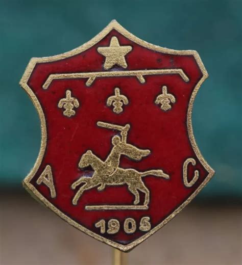 ITALY ITALIA AC Perugia Calcio Football Enamel Pin Badge Distintivo