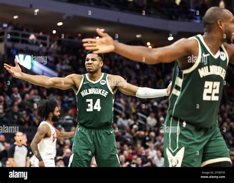 Giannis Antetokounmpo Hi Res Stock Photography And Images Alamy