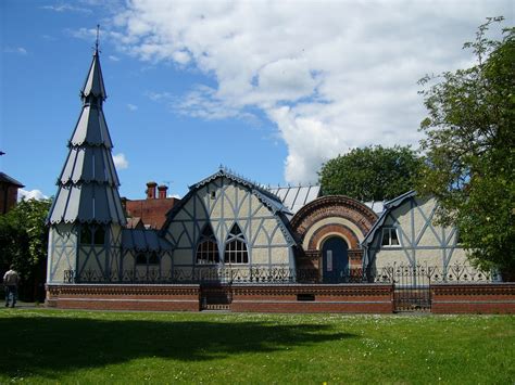 English Buildings: Tenbury Wells, Worcestershire