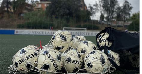 Montespaccato Quando Il Calcio Diventa Esempio Sportmemory