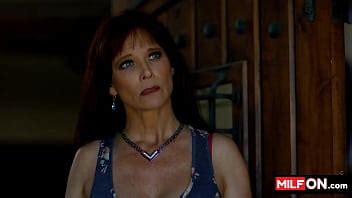 Fiery MILF Tempts Neighbor With Lustful Desires Starring Syren De Mer And Leo Vice 06 22