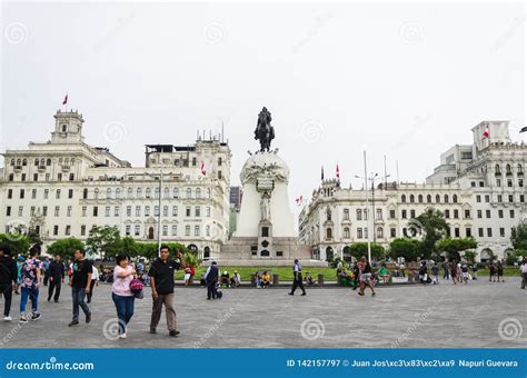 Toerisme In Lima De Hoofdstad Van Peru Redactionele Fotografie Image