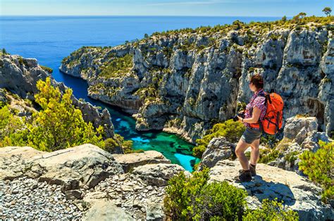 Provence Holidays wędrówki po calanques najlepszy przewodnik